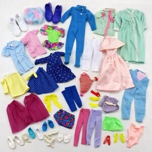 Vintage Barbie Ken Clothes Shoes Mixed Lot 30+ Pieces Mattel 80s 90s Fashion